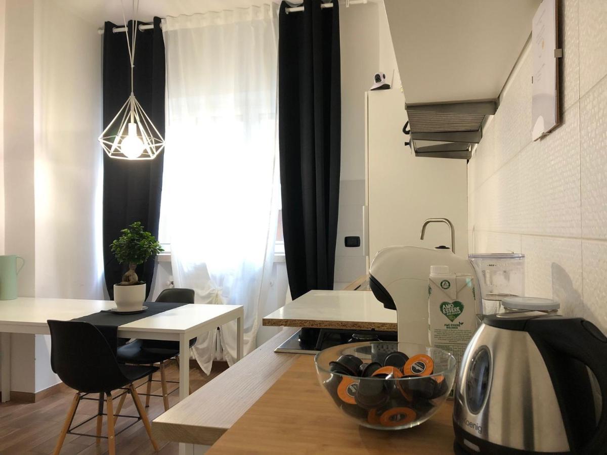 Italien Chic, Camera Con Bagni Condivisi Bari Exteriör bild